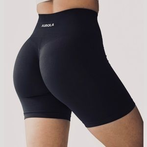 - SOLD - Aurola Shorts (Amplify dupes) - Black (S)
